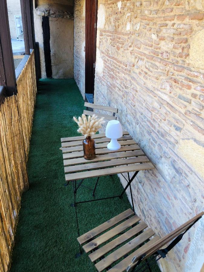 Appartement Au Coeur Du Centre Historique Bergerac Buitenkant foto